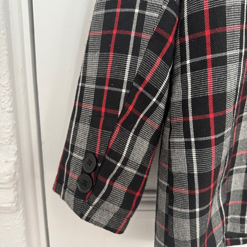 Two-Tone Split Blazer - Picture 4 of 7